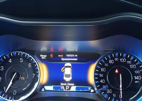 2015 Chrysler 200 C z USA, uszkodzony, nr VIN 1C3CCCCG7FN673673